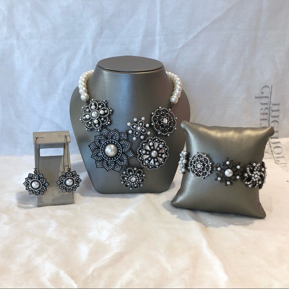 Jewelry Set - Picture 6 of 6